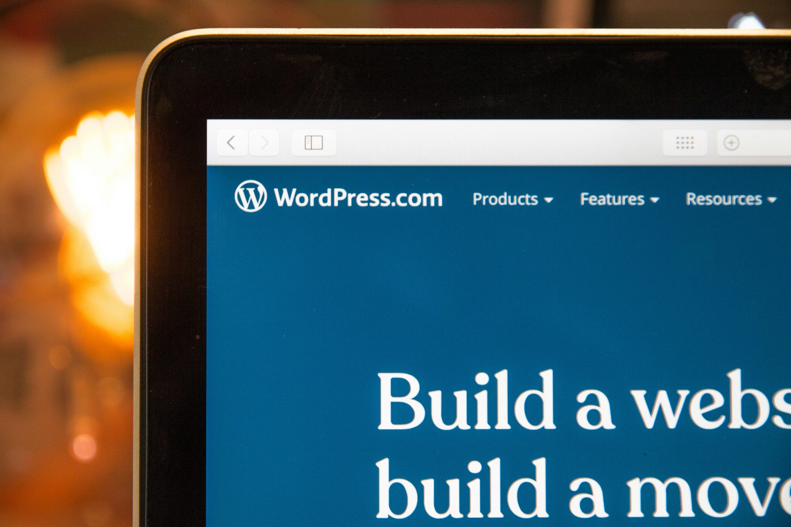 A close-up of a WordPress website screen, highlighting WordPress as a popular CMS option and emphasizing key features to consider in a CMS for web development.