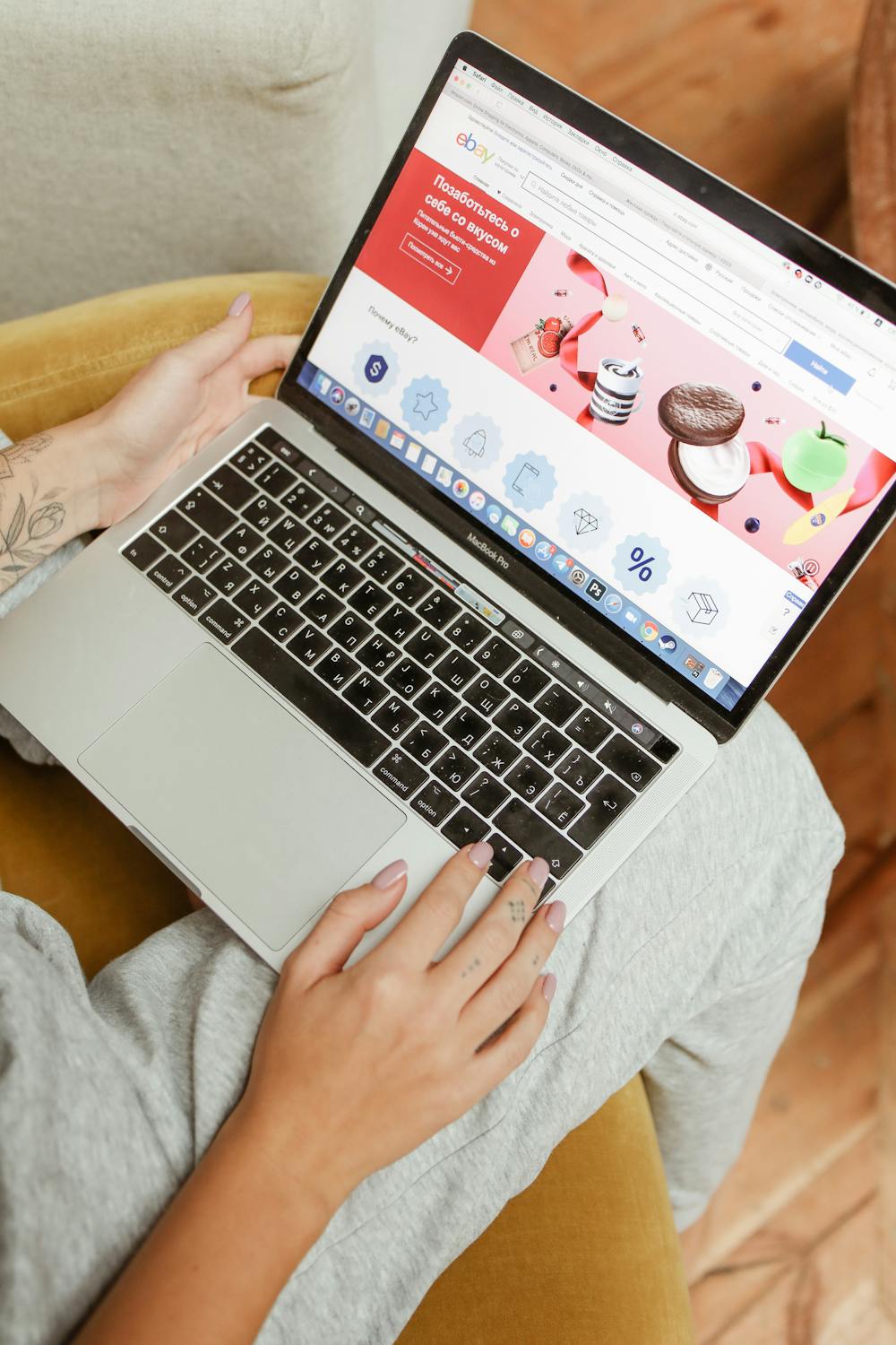 pexels photo 5585800jpeg | Day by Day Digital ecommerce website with bright colors to encourage conversions